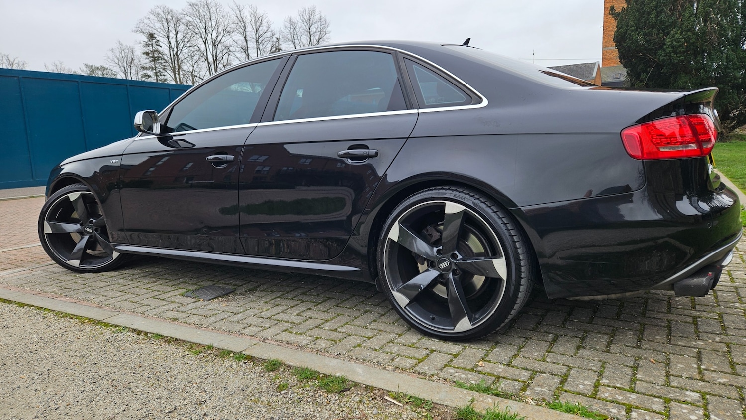 Used Audi A4 2010 for sale - 77101352: Photo 13