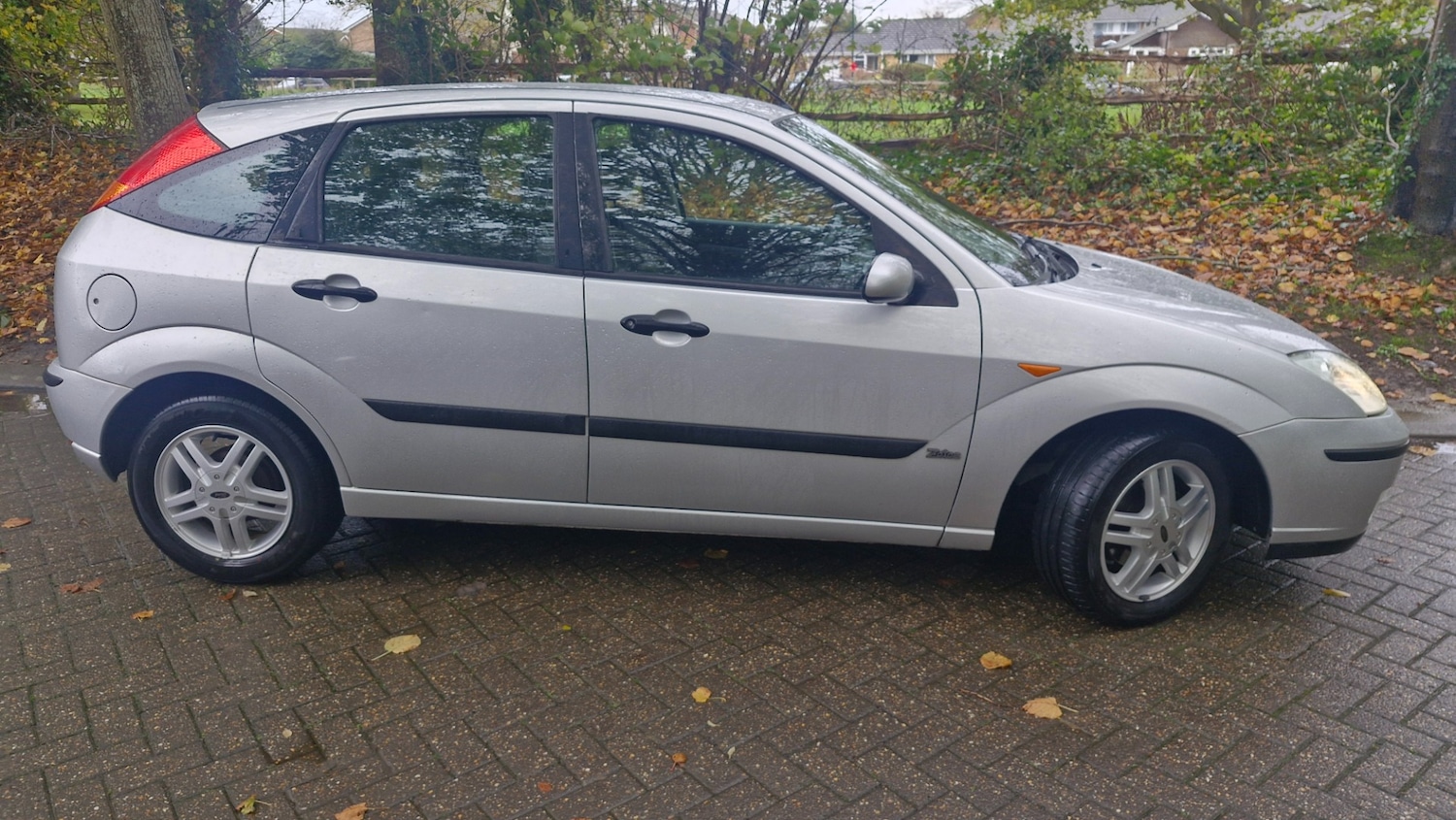 Used Ford Focus 2003 for sale - 76627058: Photo 10