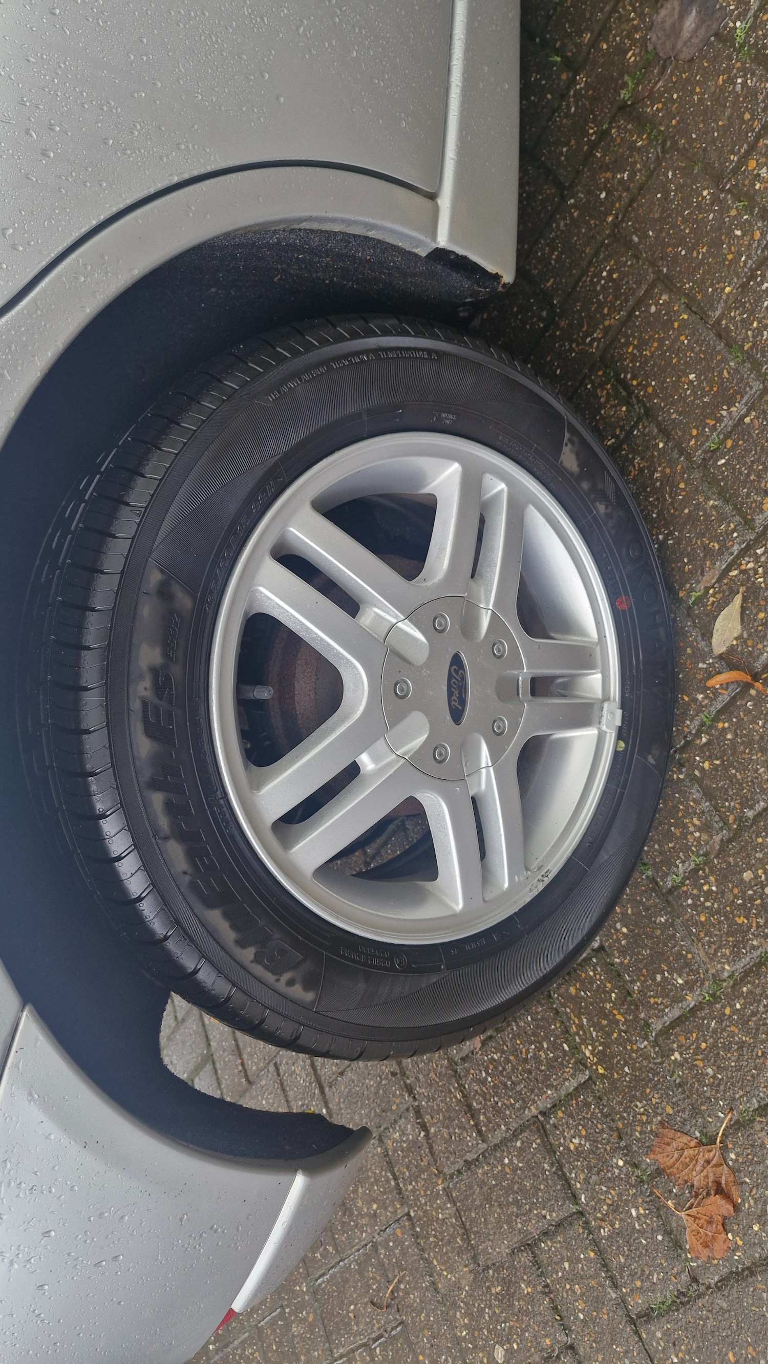 Used Ford Focus 2003 for sale - 76627058: Photo 29