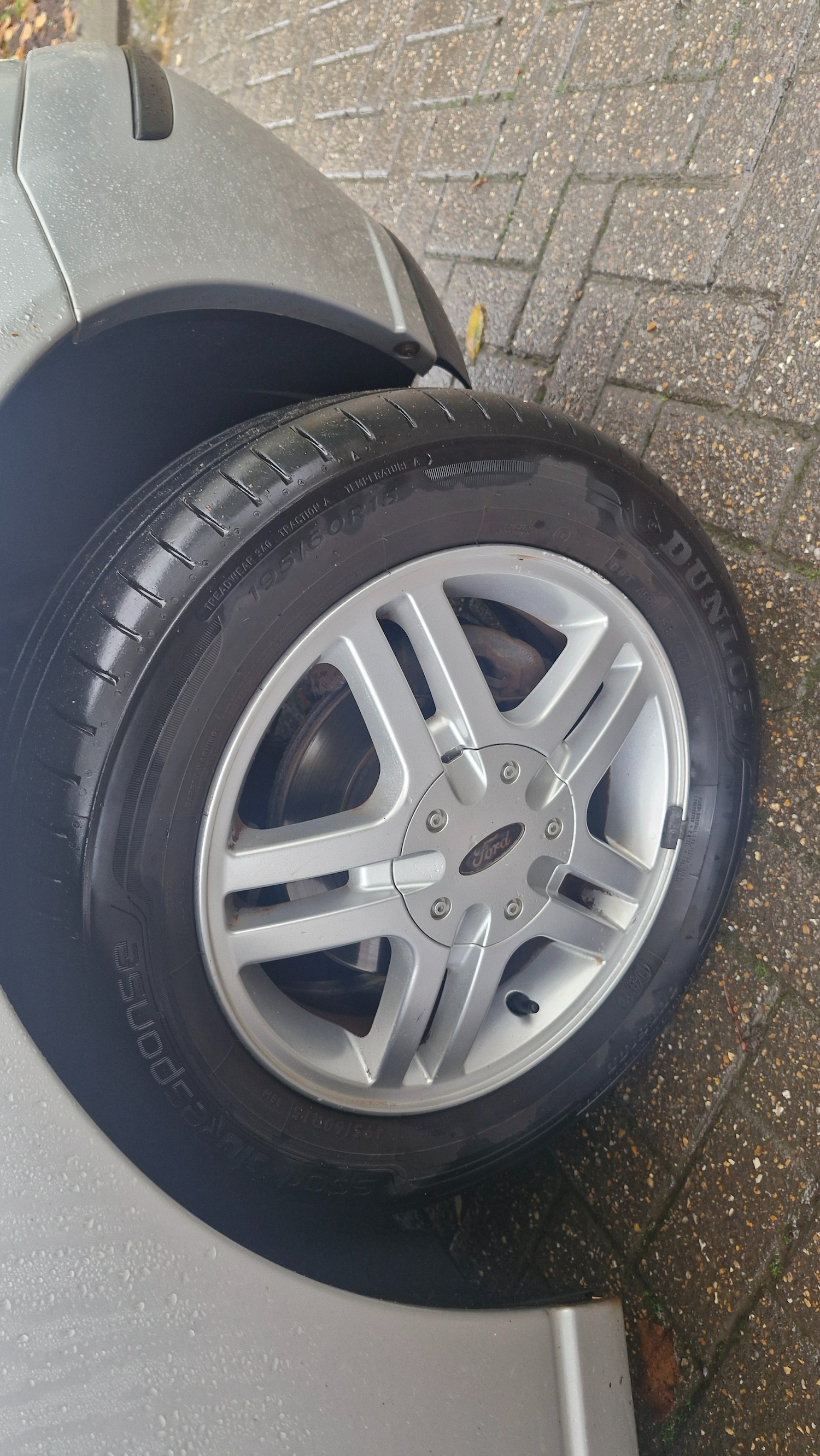 Used Ford Focus 2003 for sale - 76627058: Photo 30