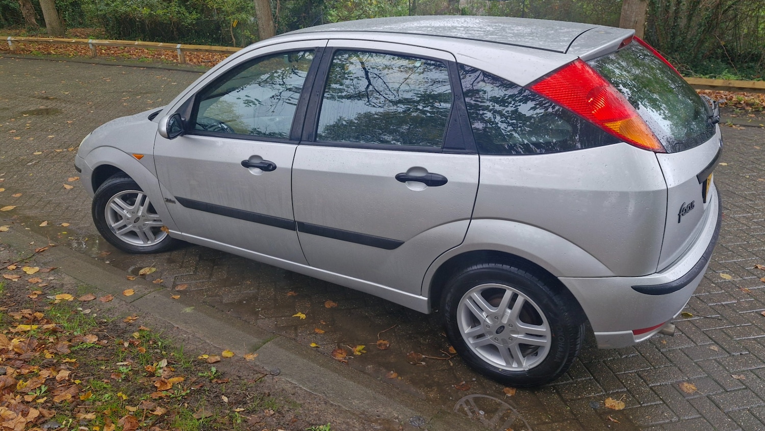 Used Ford Focus 2003 for sale - 76627058: Photo 6