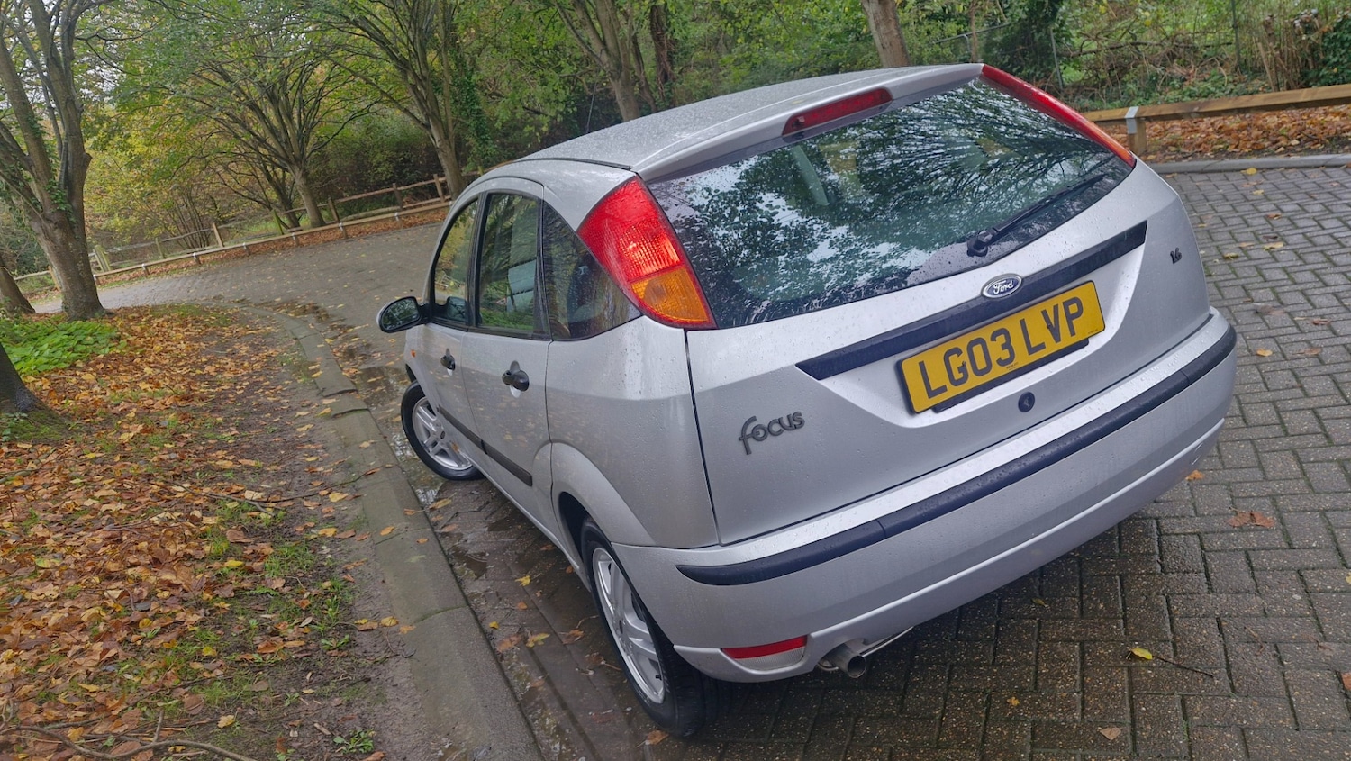 Used Ford Focus 2003 for sale - 76627058: Photo 7