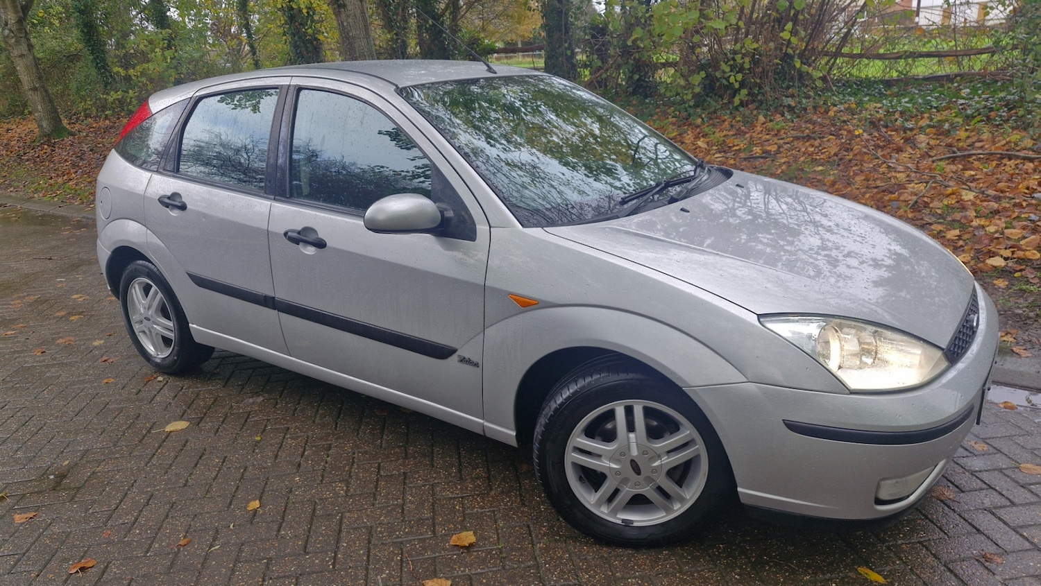 Used Ford Focus 2003 for sale - 76627058: Photo 8