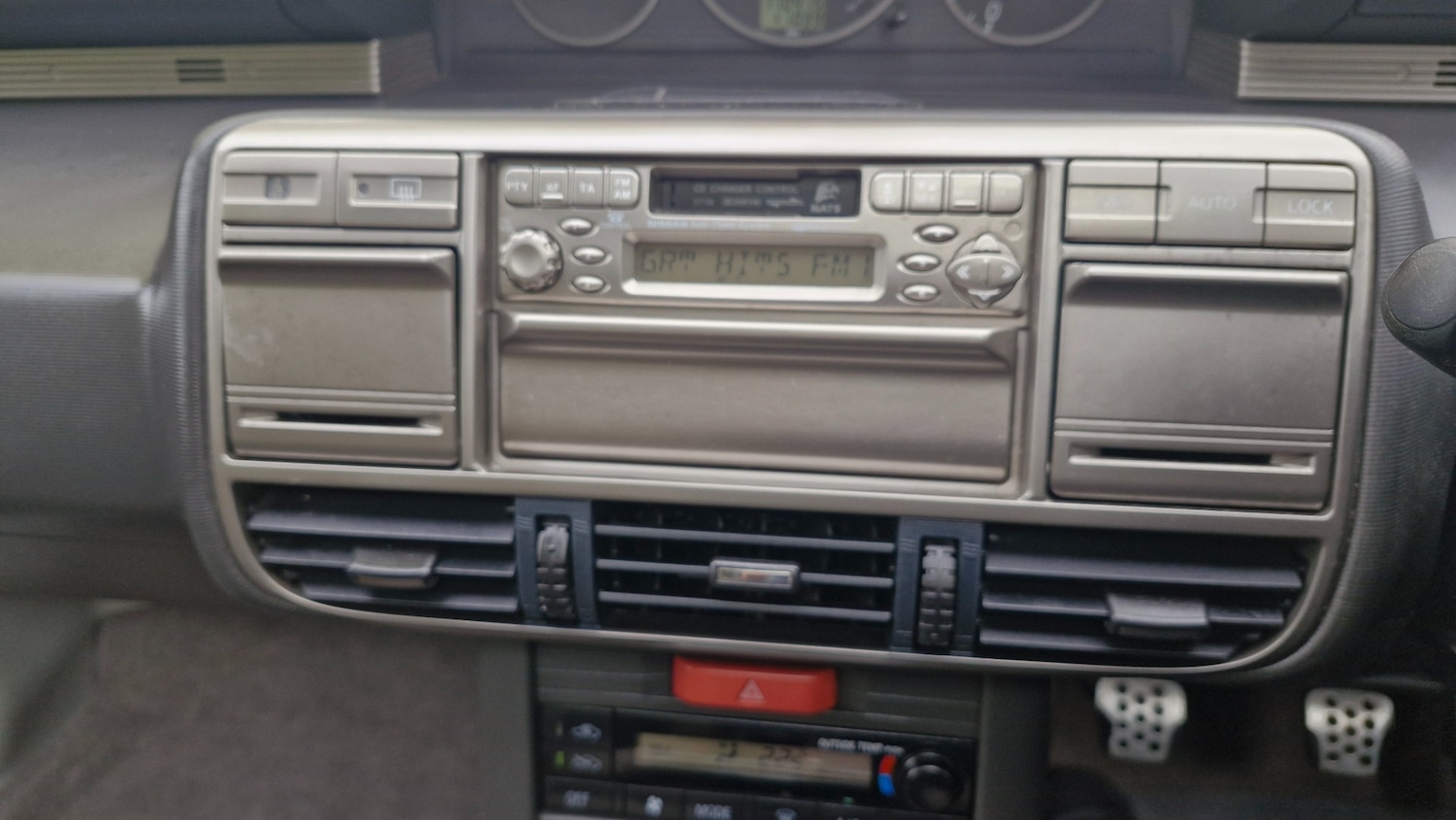 Used Nissan X-Trail 2003 for sale - 76449424: Photo 21