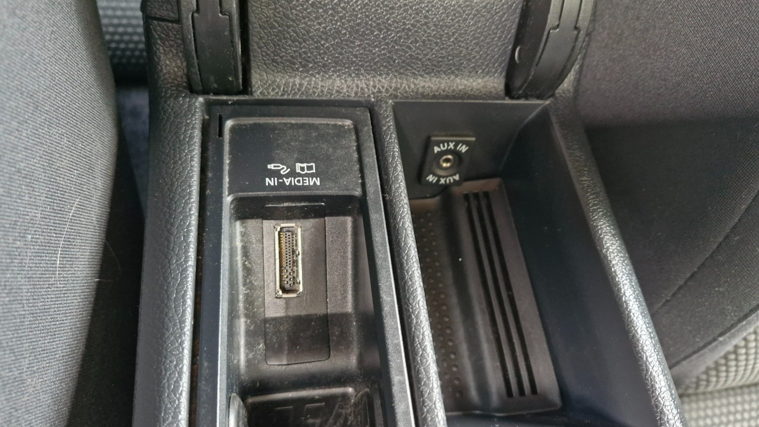 Vehicle 33