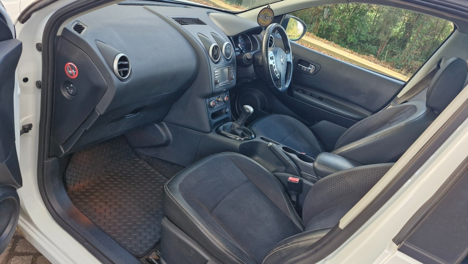 Used Nissan Qashqai 2013 for sale - 76614511: Photo 25