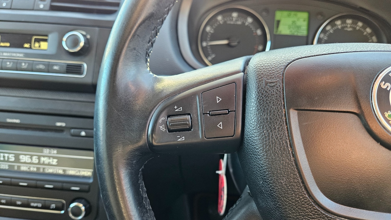 Used Skoda Fabia 2012 for sale - 77159620: Photo 37