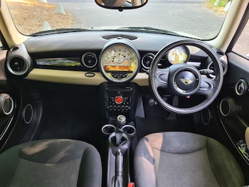 Used MINI Hatch 2011 for sale - 79528737: Photo