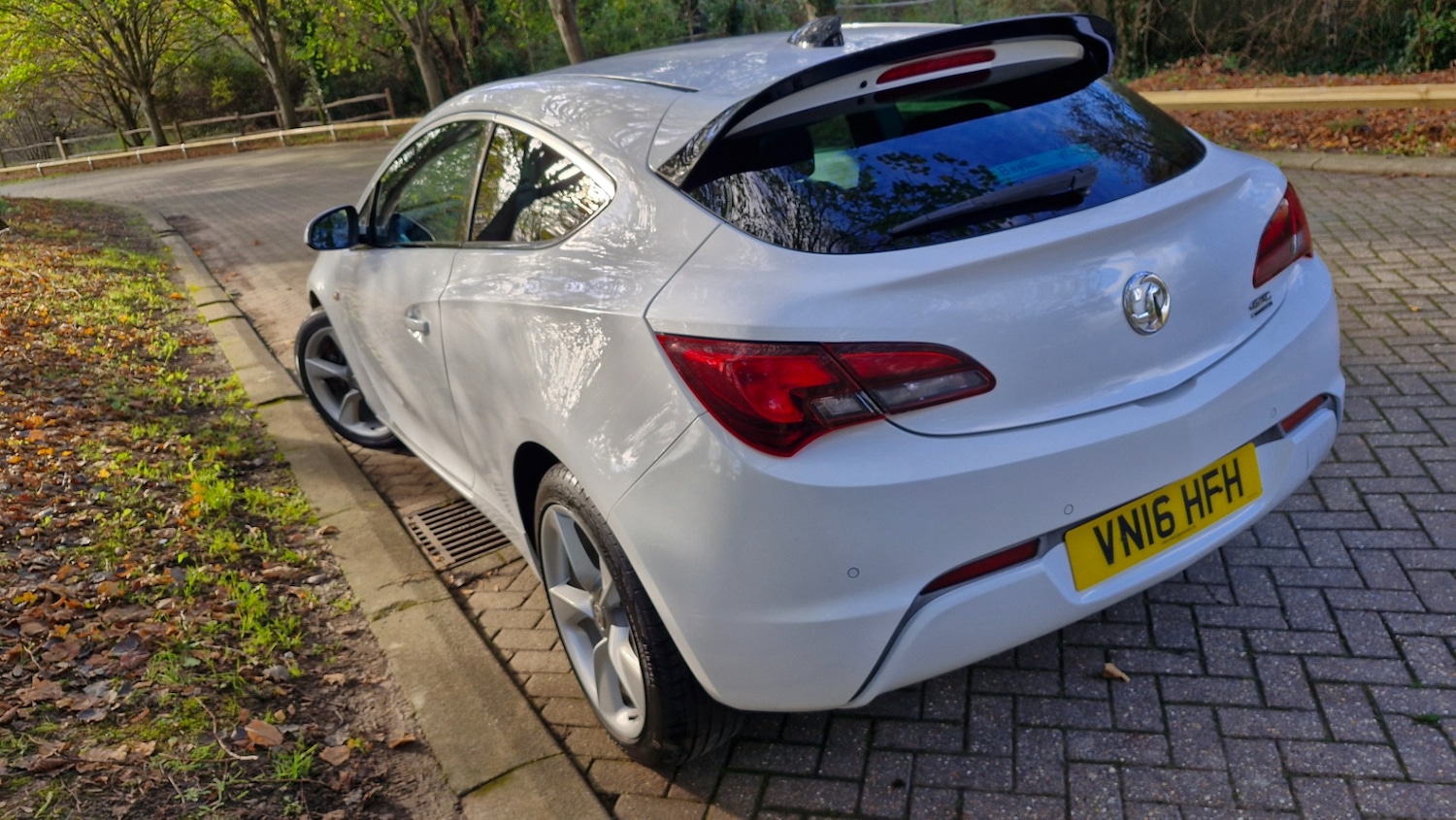 Used Vauxhall Astra GTC 2016 for sale - 76640082: Photo 16