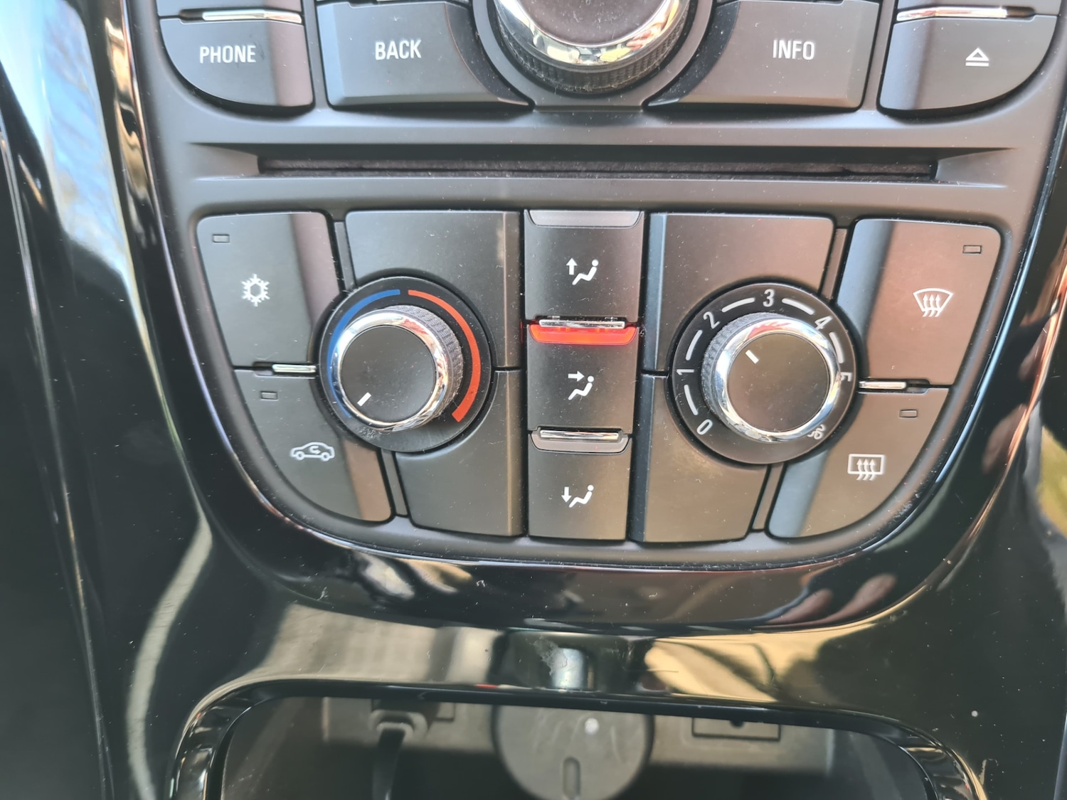 Used Vauxhall Astra GTC 2017 for sale - 78031489: Photo 20