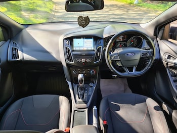 Used Ford Focus 2017 for sale - 78438836: Photo