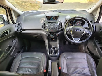 Used Ford Ecosport 2015 for sale - 79381835: Photo