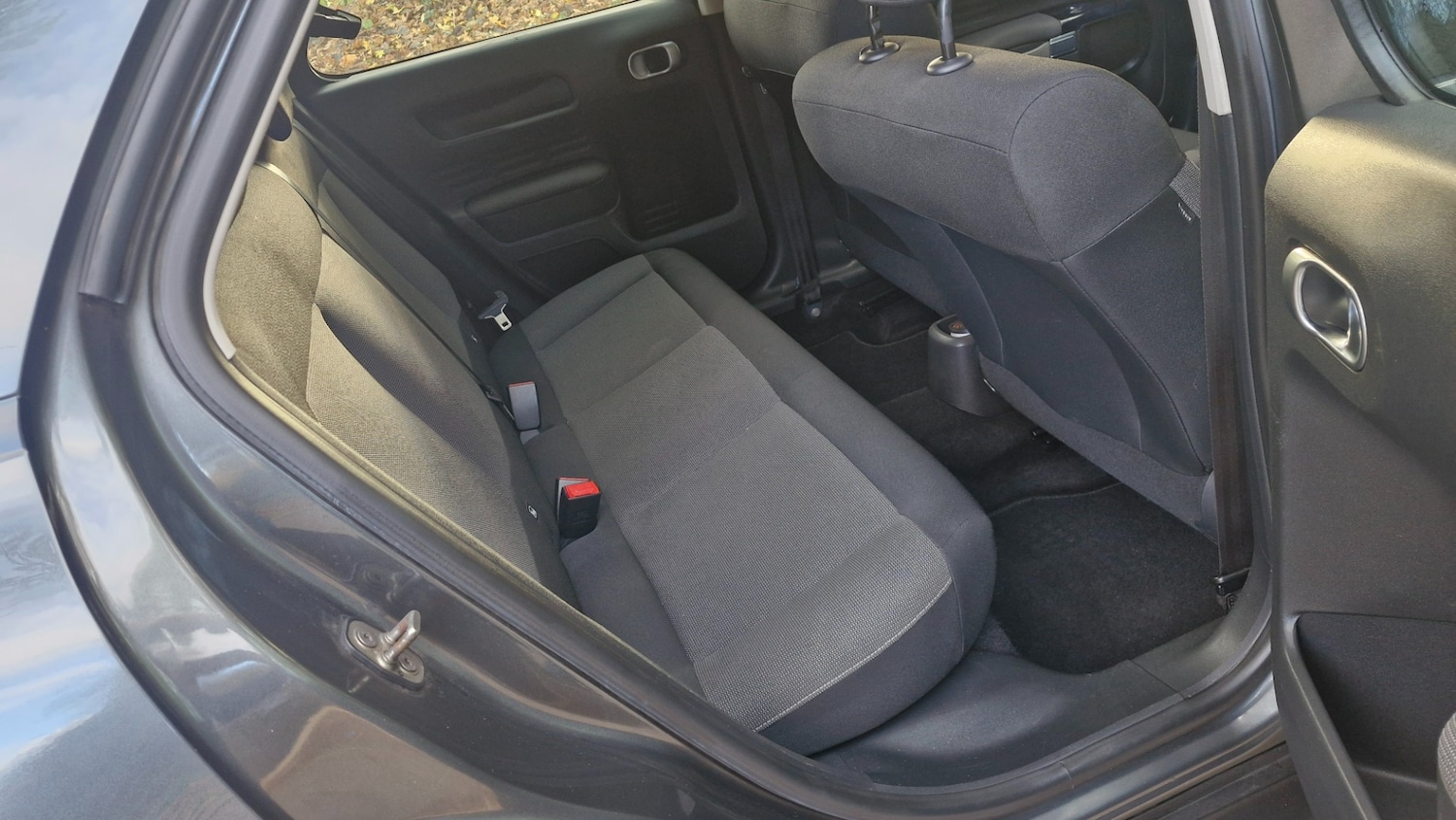 Used Citroen C4 Cactus 2015 for sale - 76699660: Photo 25