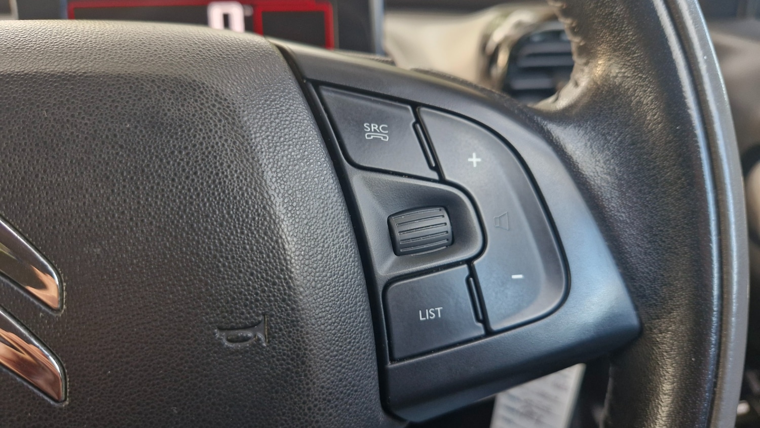 Used Citroen C4 Cactus 2015 for sale - 76699660: Photo 41