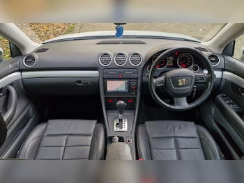 Used SEAT Exeo 2012 for sale - 76461312: Photo