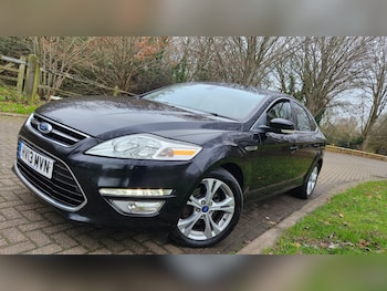 2013 (13) - 2.0 TDCi 140 Titanium 5dr Powershift