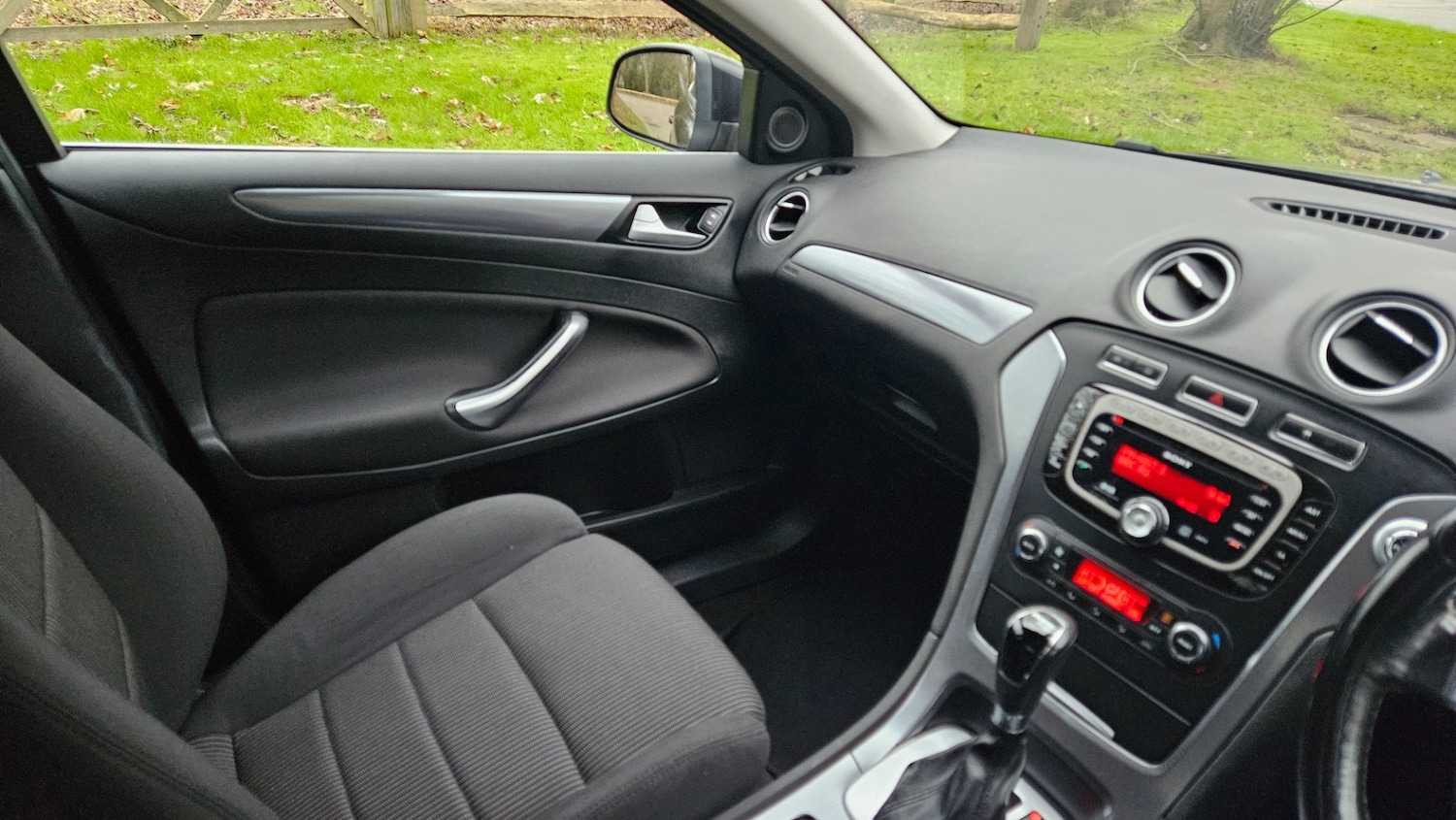 Used Ford Mondeo 2013 for sale - 76957020: Photo 35