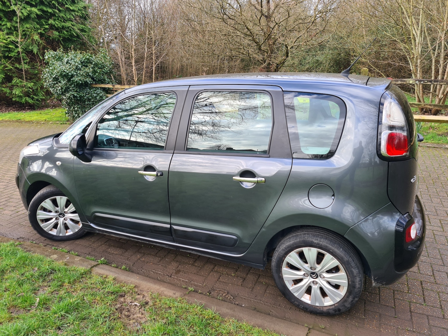 Used Citroen C3 Picasso 2013 for sale - 77675421: Photo 14