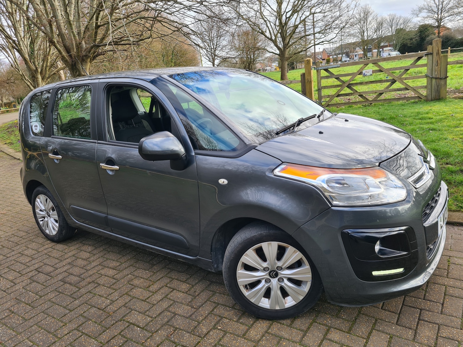 Used Citroen C3 Picasso 2013 for sale - 77675421: Photo 15