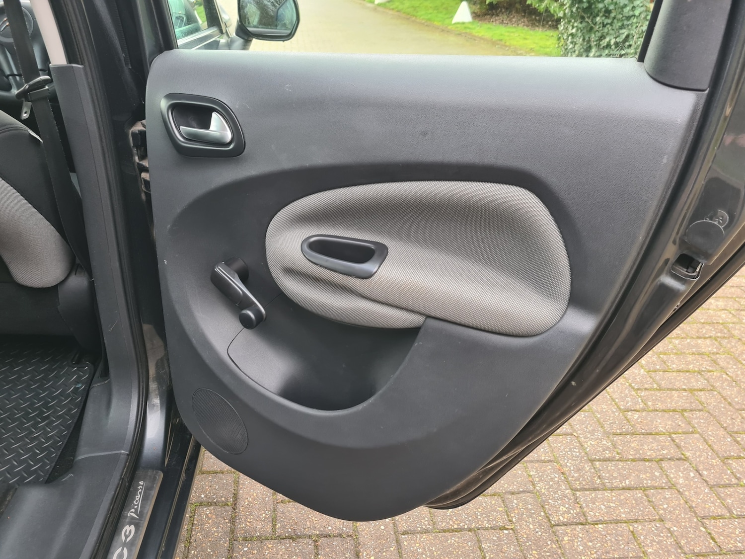 Used Citroen C3 Picasso 2013 for sale - 77675421: Photo 26