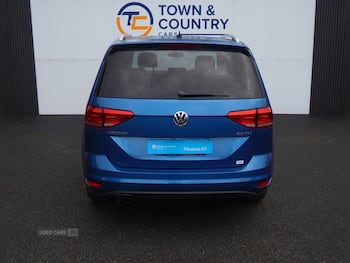 Used Volkswagen Touran 2017 for sale - 79633382: Photo