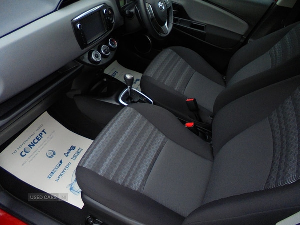 Used Toyota Yaris 2016 for sale - 76337940: Photo 10