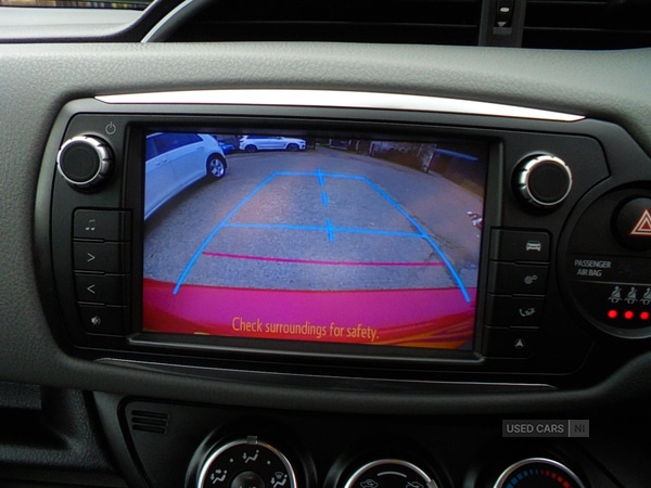 Used Toyota Yaris 2016 for sale - 76337940: Photo 15