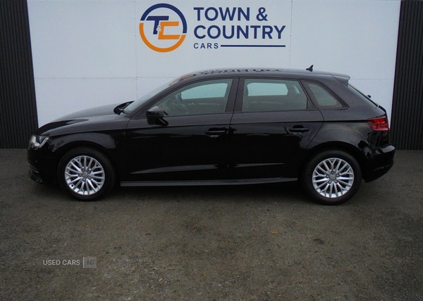 Used Audi A3 2015 for sale - 76659702: Photo 8