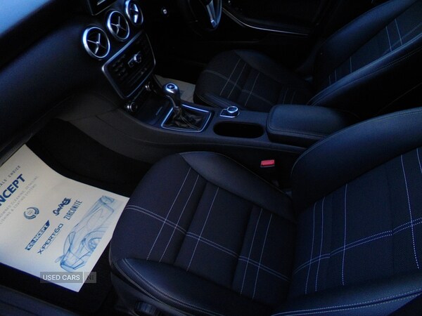 Used Mercedes-Benz A-Class 2015 for sale - 76371779: Photo 10