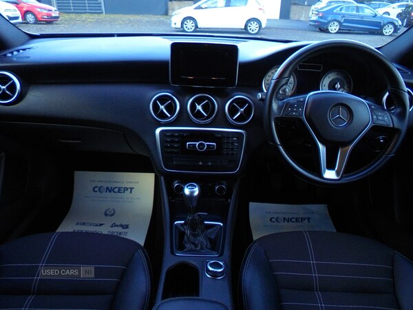 Used Mercedes-Benz A-Class 2015 for sale - 76371779: Photo 11