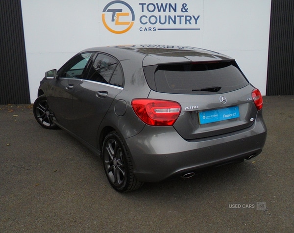 Used Mercedes-Benz A-Class 2015 for sale - 76371779: Photo 5