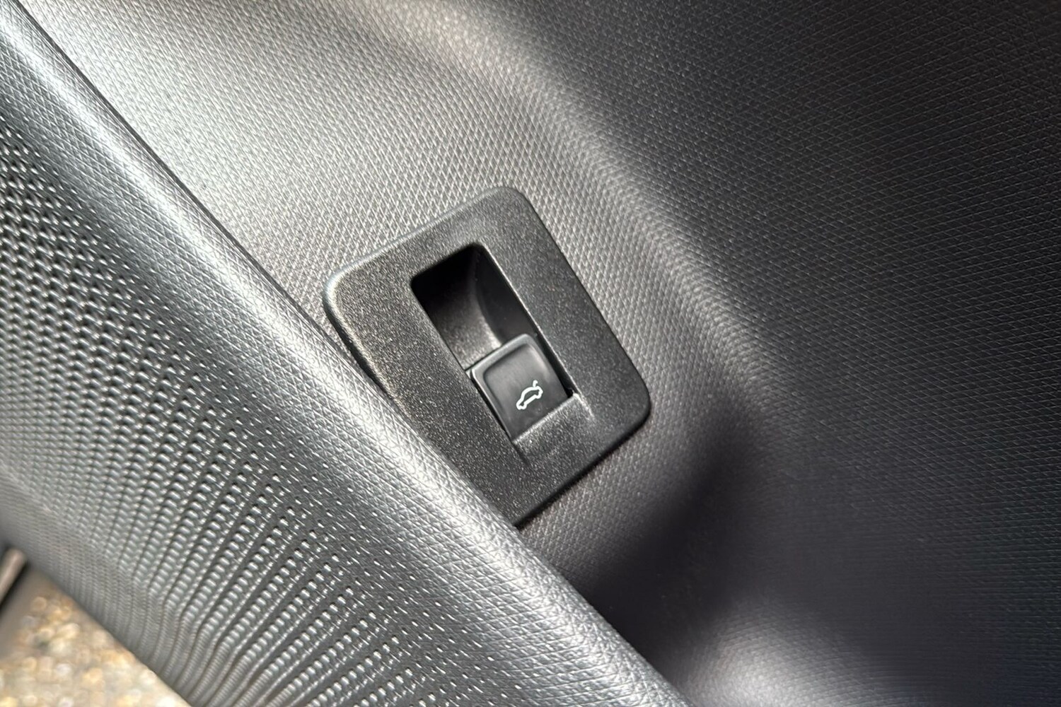 Used Cupra Terramar 2025 for sale - 77541111: Photo 17