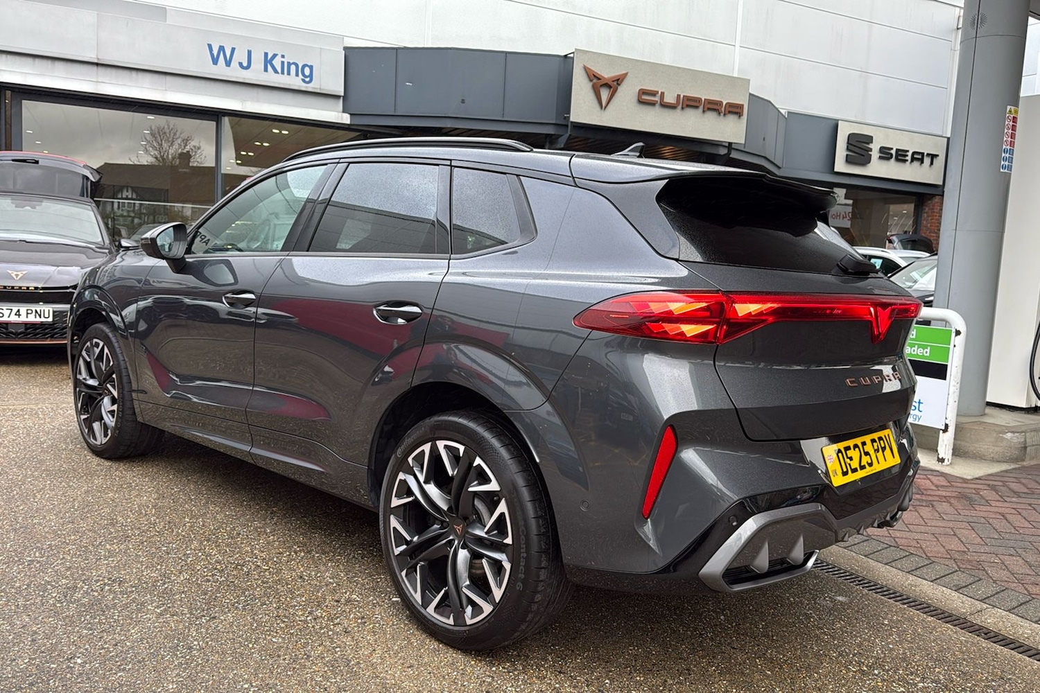 Used Cupra Terramar 2025 for sale - 77541111: Photo 2