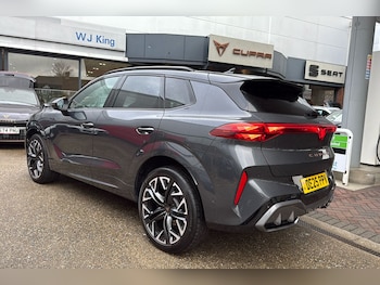 Used Cupra Terramar 2025 for sale - 77541111: Photo