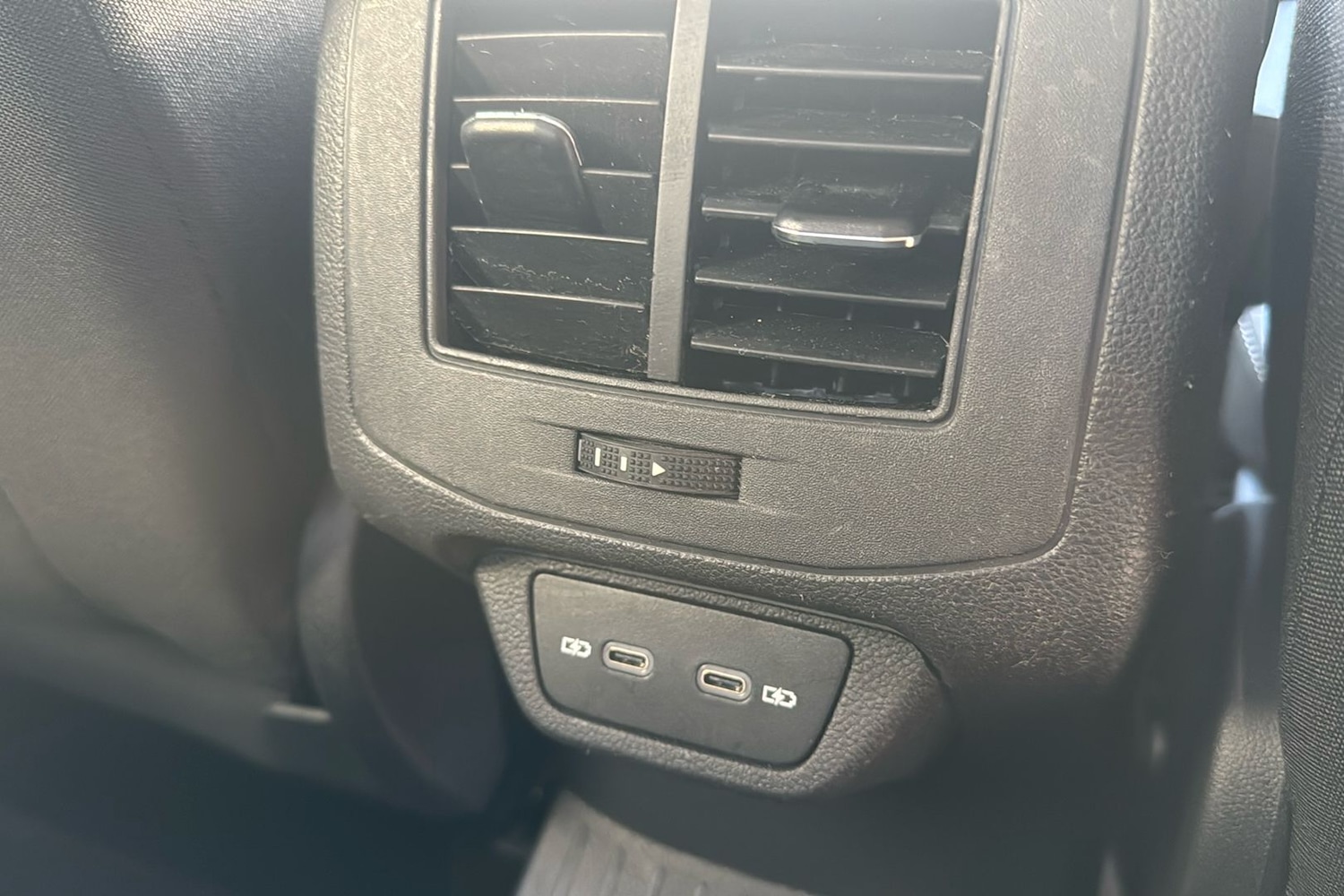 Used Volkswagen T-Roc 2024 for sale - 77019382: Photo 33