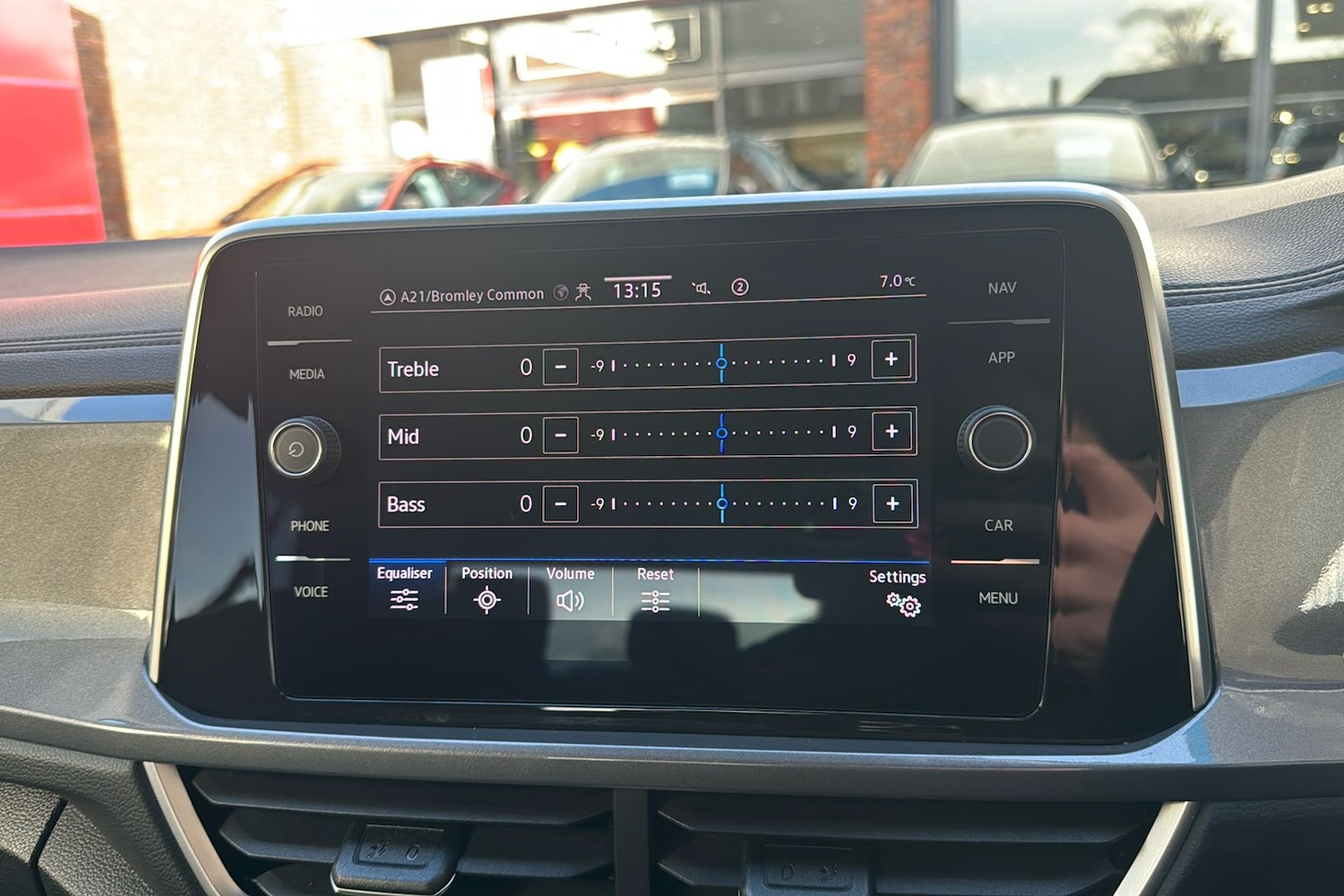 Used Volkswagen T-Roc 2024 for sale - 77019382: Photo 47