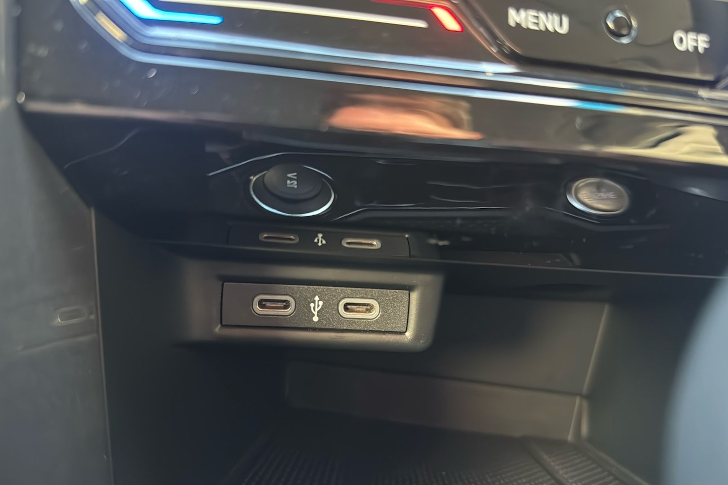 Used Volkswagen T-Roc 2024 for sale - 77019382: Photo 50