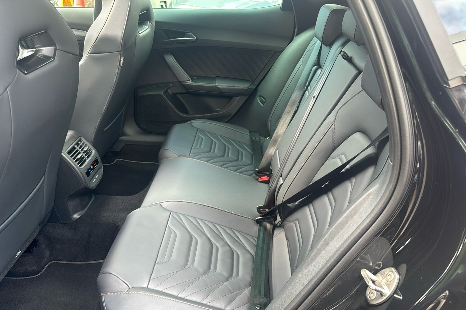 Used Cupra Formentor 2024 for sale - 75995593: Photo 5