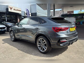 Used Audi Q3 2023 for sale - 79458219: Photo