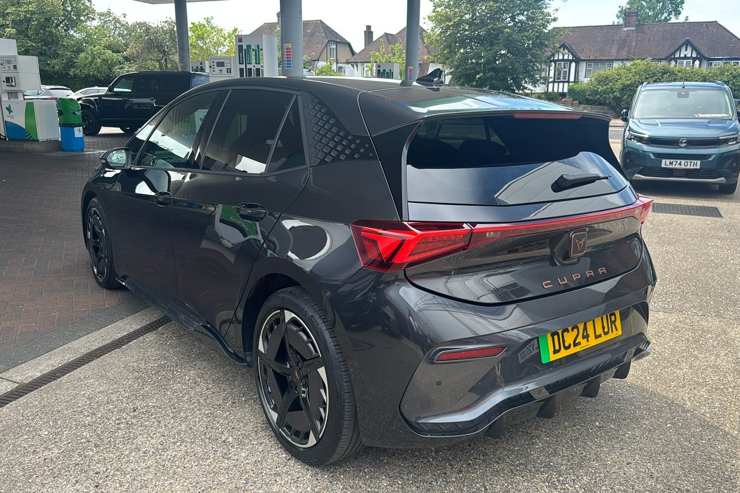 Used Cupra Born 2024 for sale - 76694090: Photo 2