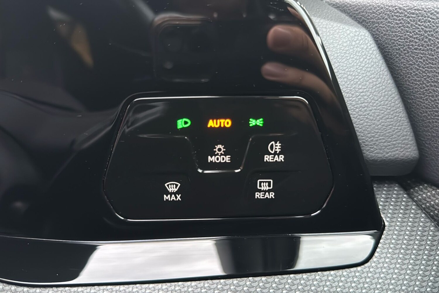 Used Volkswagen Golf 2024 for sale - 76502782: Photo 21