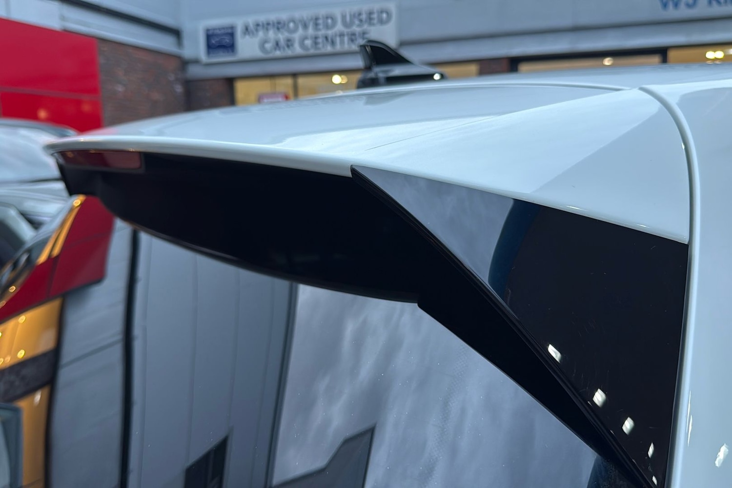 Used Volkswagen Golf 2024 for sale - 76502782: Photo 52