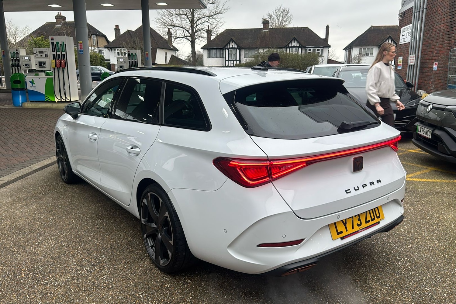 Used Cupra Leon 2024 for sale - 77953811: Photo 2