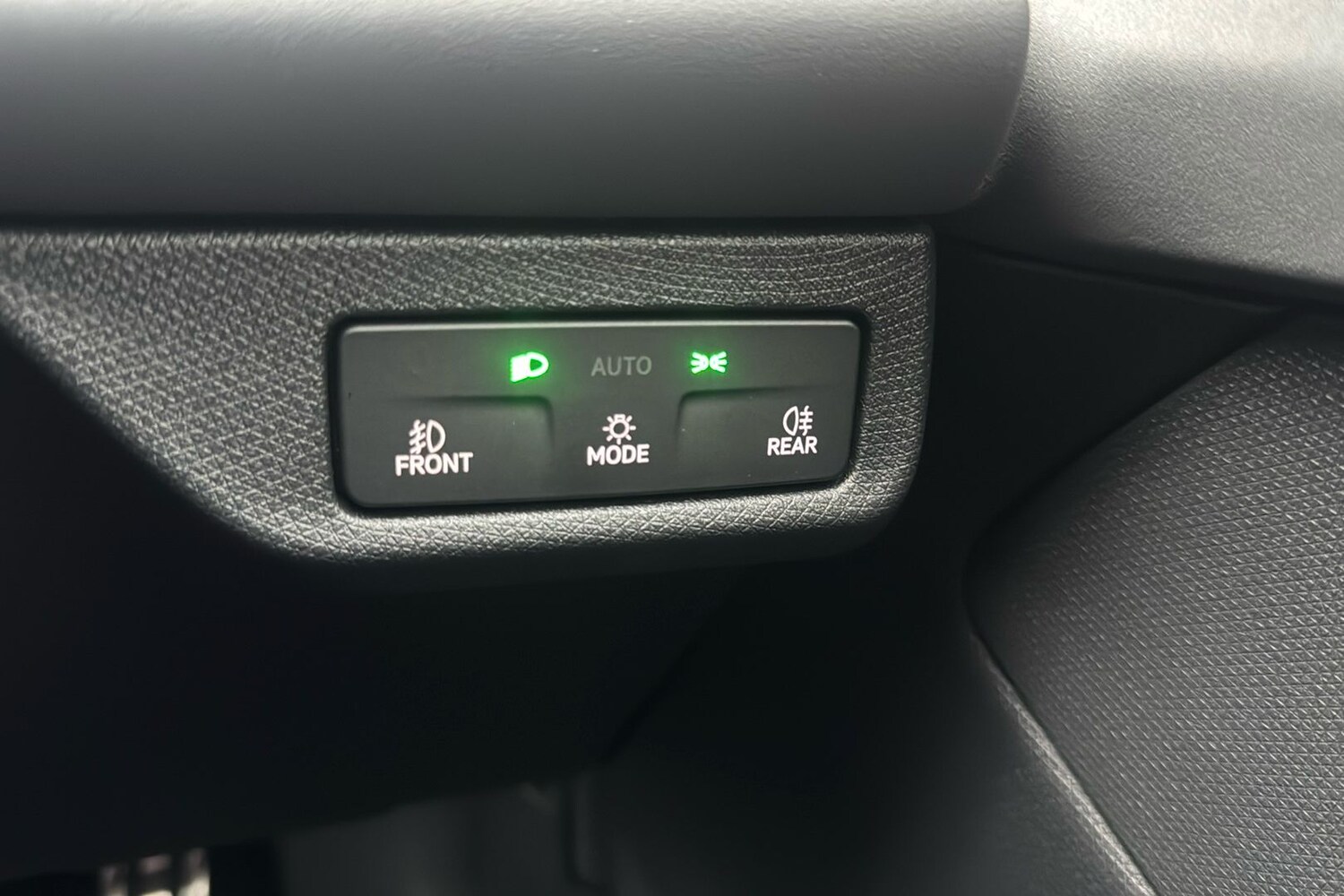 Used Cupra Terramar 2025 for sale - 77247216: Photo 21