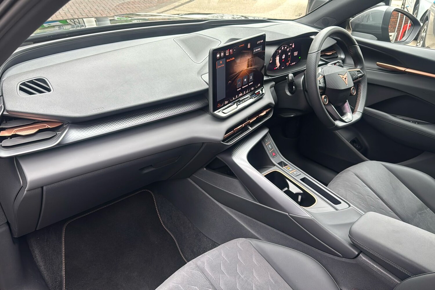 Used Cupra Terramar 2025 for sale - 77247216: Photo 3