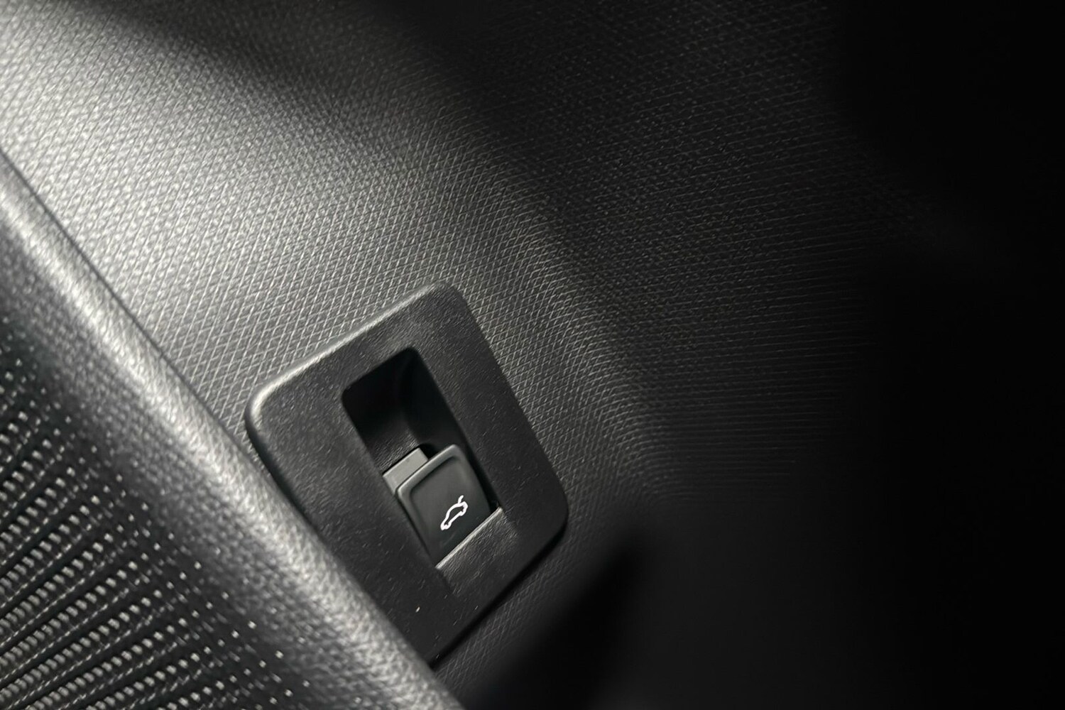 Used Cupra Terramar 2025 for sale - 77247216: Photo 38