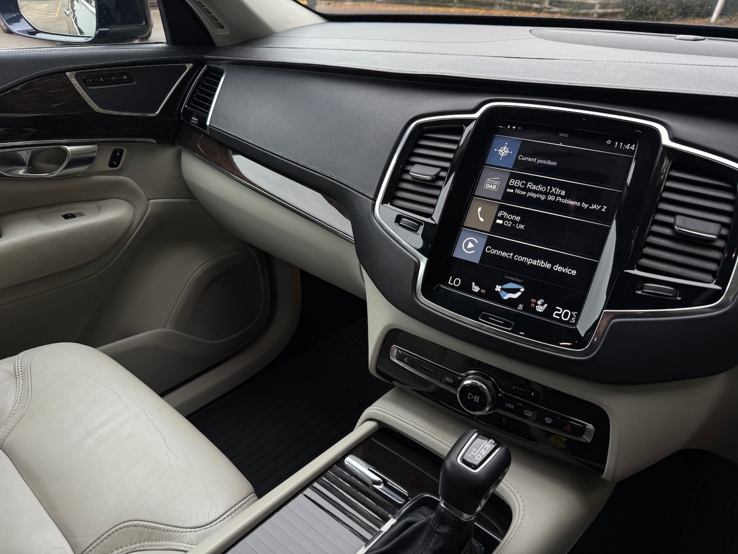 Used Volvo XC90 2017 for sale - 76207527: Photo 16