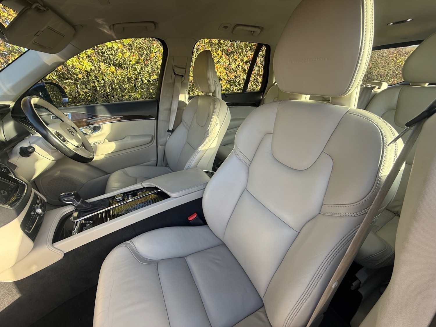 Used Volvo XC90 2017 for sale - 76207527: Photo 17