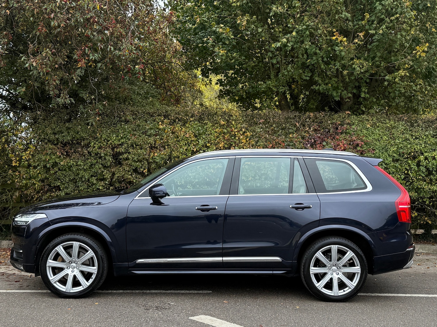 Used Volvo XC90 2017 for sale - 76207527: Photo 9