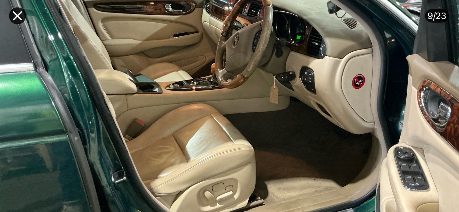 Used Jaguar XJ 2004 for sale - 78052551: Photo 9